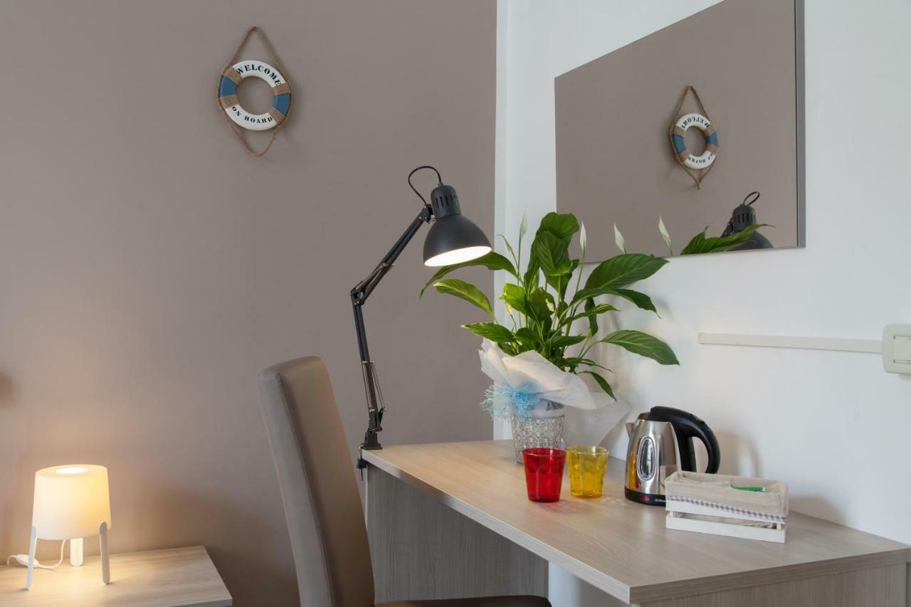 Blu Sea Rooms La Spezia Exterior photo